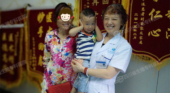 有了孩子,家里的每个人心情都更加快乐